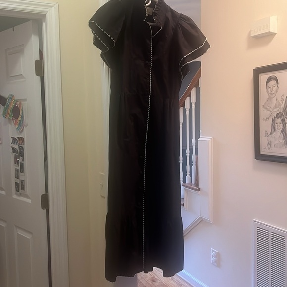 Black midi dress by Tuckernuck - Picture 9 of 12